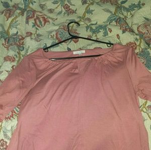 Pinkish T-shit with V cut